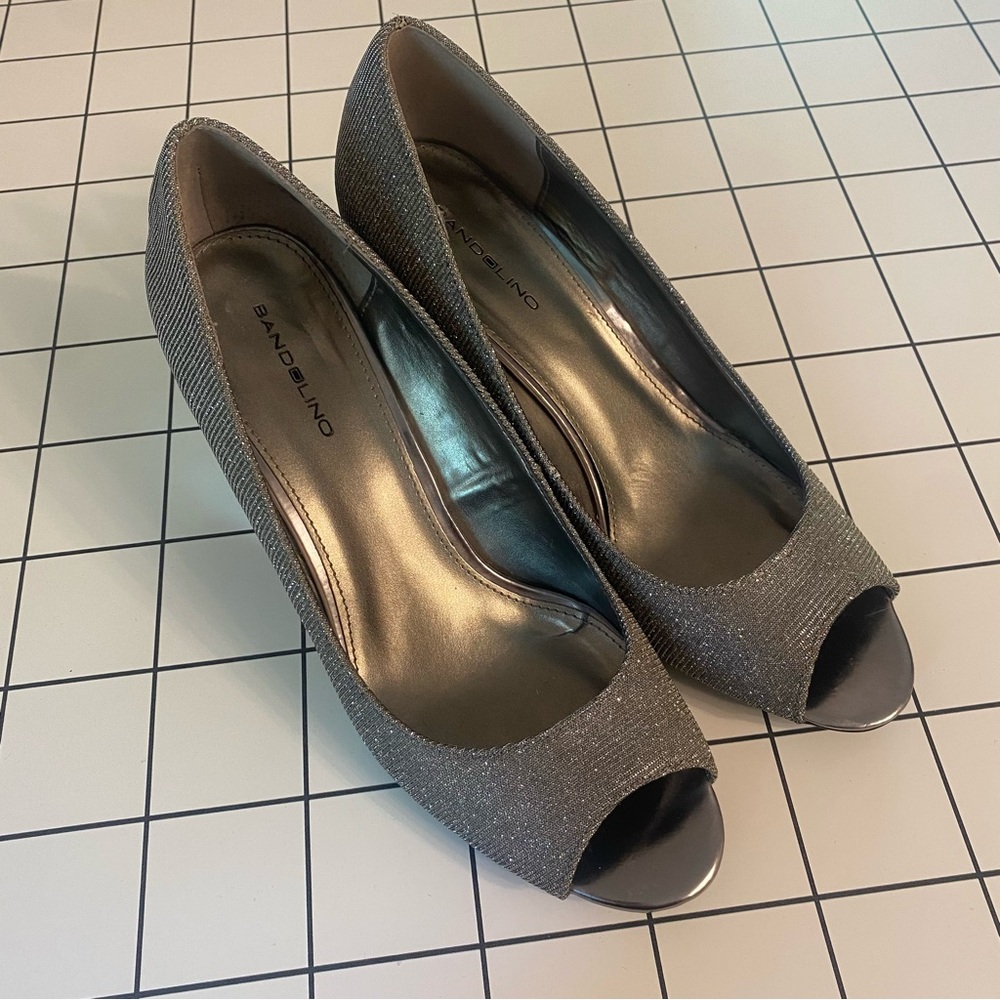 Bandolino Silver Sparkle Wedges